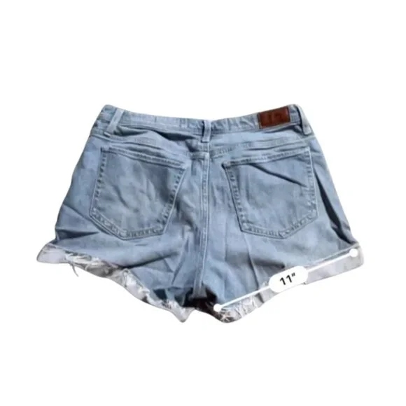 Hollister Women’s Denim Shorts Size 31 | Distressed Casual Style | Free Shipping - Picture 6 of 6